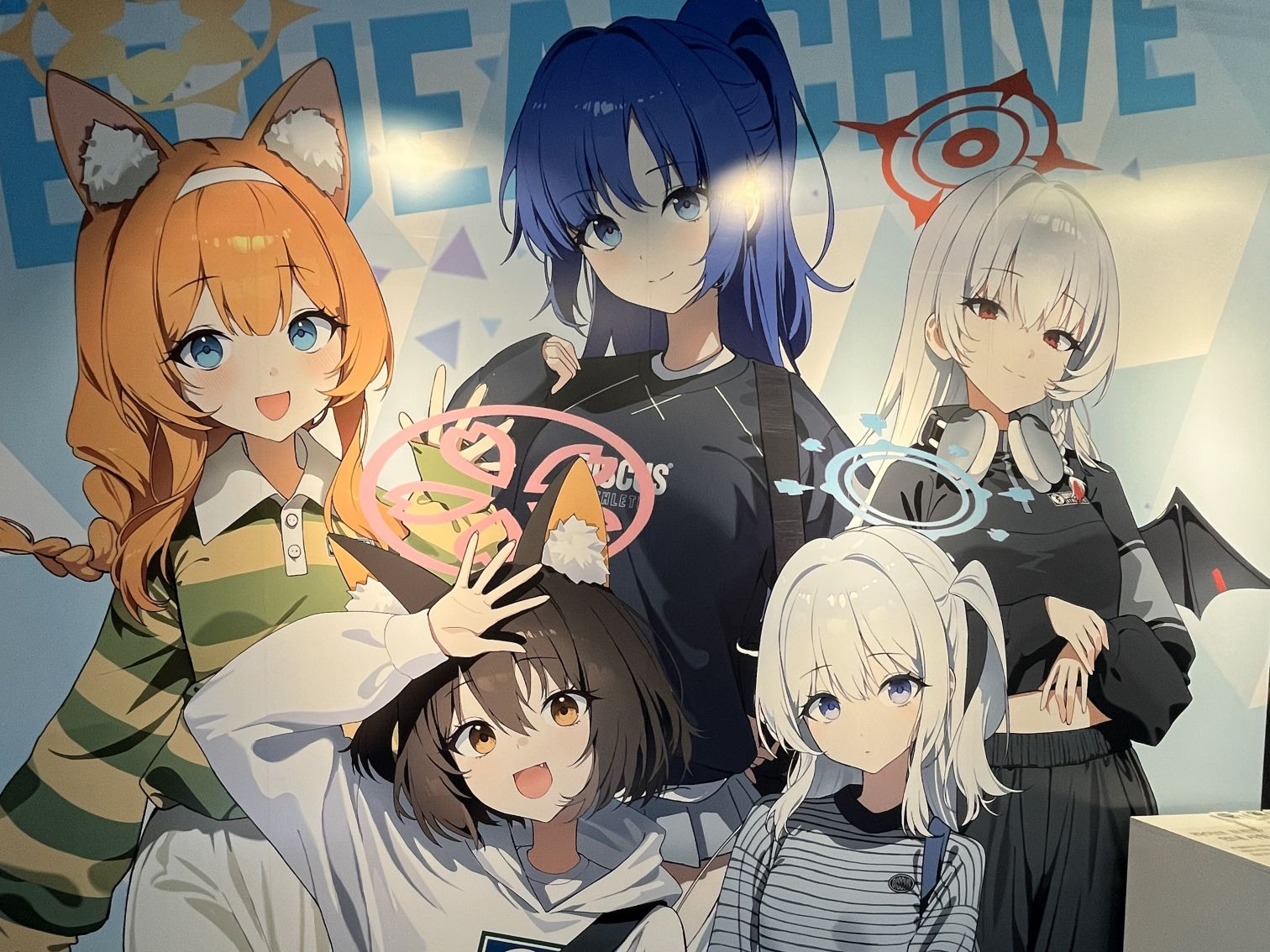 ぎりぎりタイミングが合い、服屋とのコラボを見にいくことができた。なんか、NAVER の予約サイトで身分証明を頑張る必要があって、問い合わせなどをして大変だった。イベント自体は展示スペースと少しのアトラクションという感じで、言葉が通じない俺に対してもあちらの係員さんはすごく優しくて安心した…